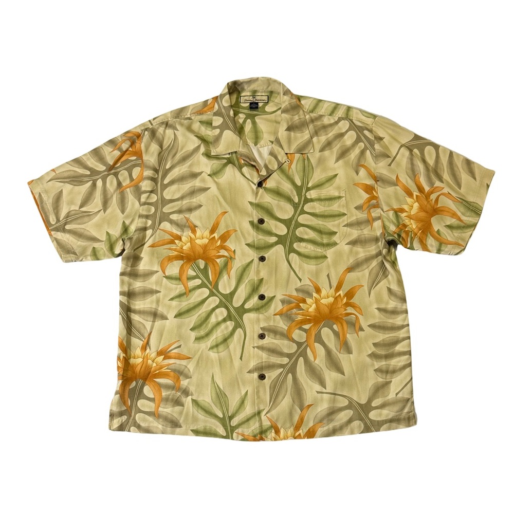 Tommy Bahama mens XL beige green floral 100% silk Hawaiian shirt EuC